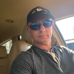 Meet your Posher, Bradley